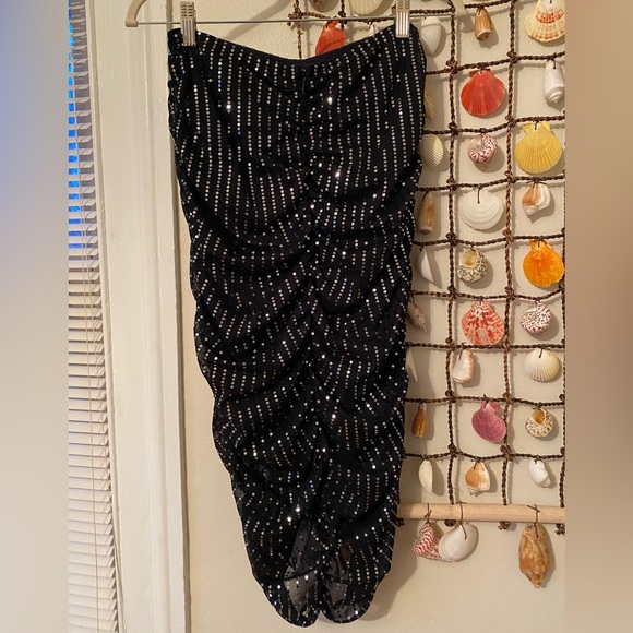 VENUS sequin skirt - Picture 4 of 5